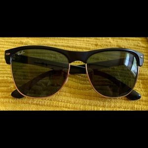 Ray-Ban Clubmaster Oversized Sunglasses